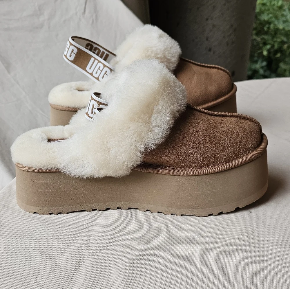 UGG - FUNKETTE PLATFORM - Chesnut - US 10 - BNIB - Picture 3 of 8